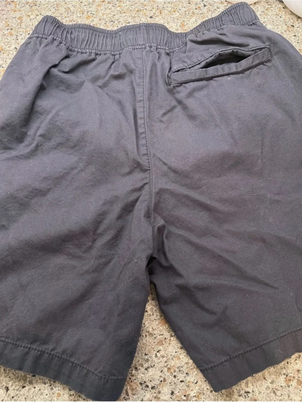 4/$15 Two pair Old Navy boy's Beige and gray Drawstring Shorts 14/16 plus